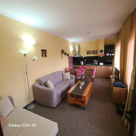 Snezhanka A640 アパート